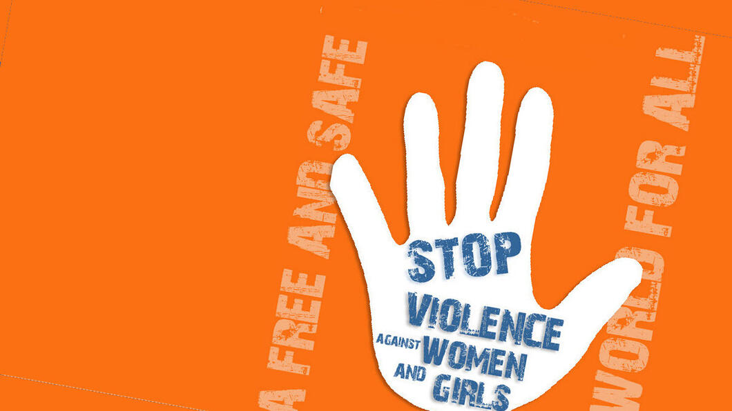 Op affiche gebaseerd beeld met opgestoken hand tegen geweld tegen vrouwen en meisjes