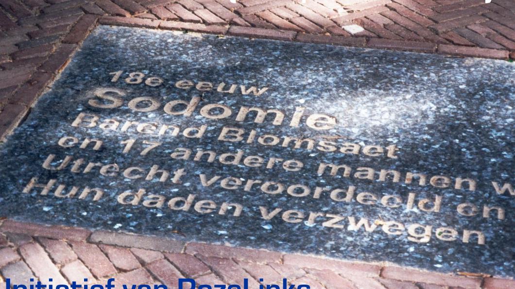 Foto van het sodomonument op het Domplein in Utrecht met tekst dat het initiatief van RozeLinks is