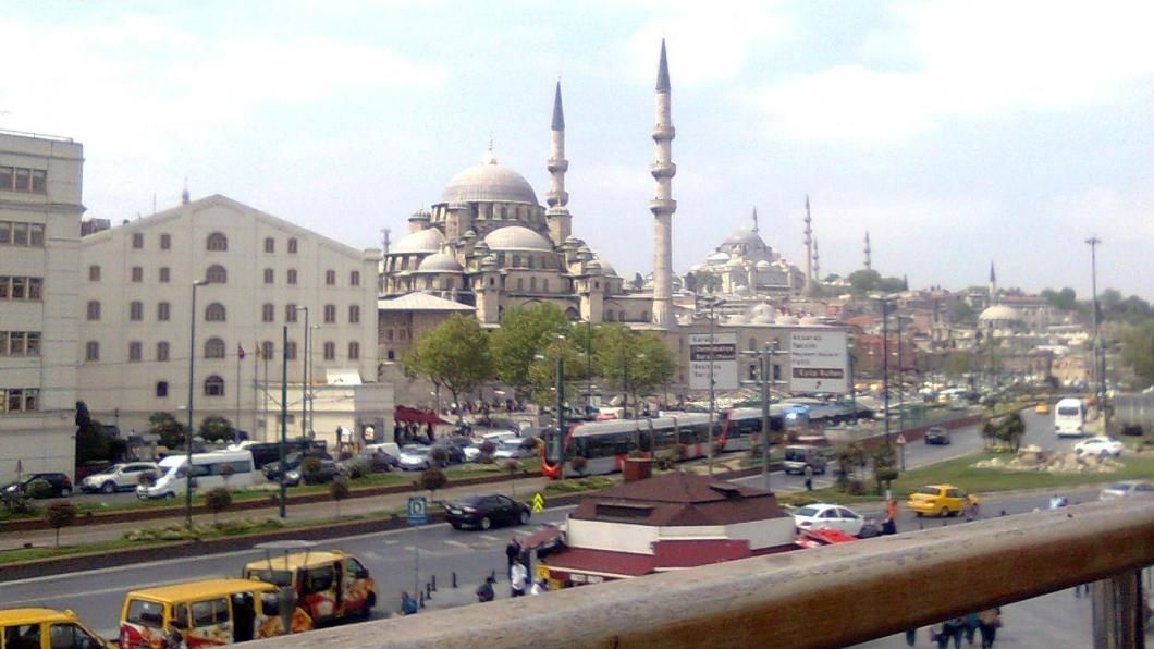 Overzichtsfoto van Istanbul vanuit de veerpont