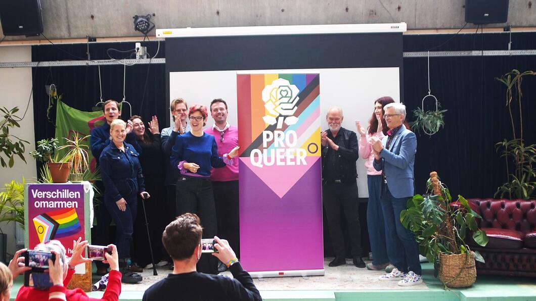 onthulling van het logo van het nieuwe netwerk