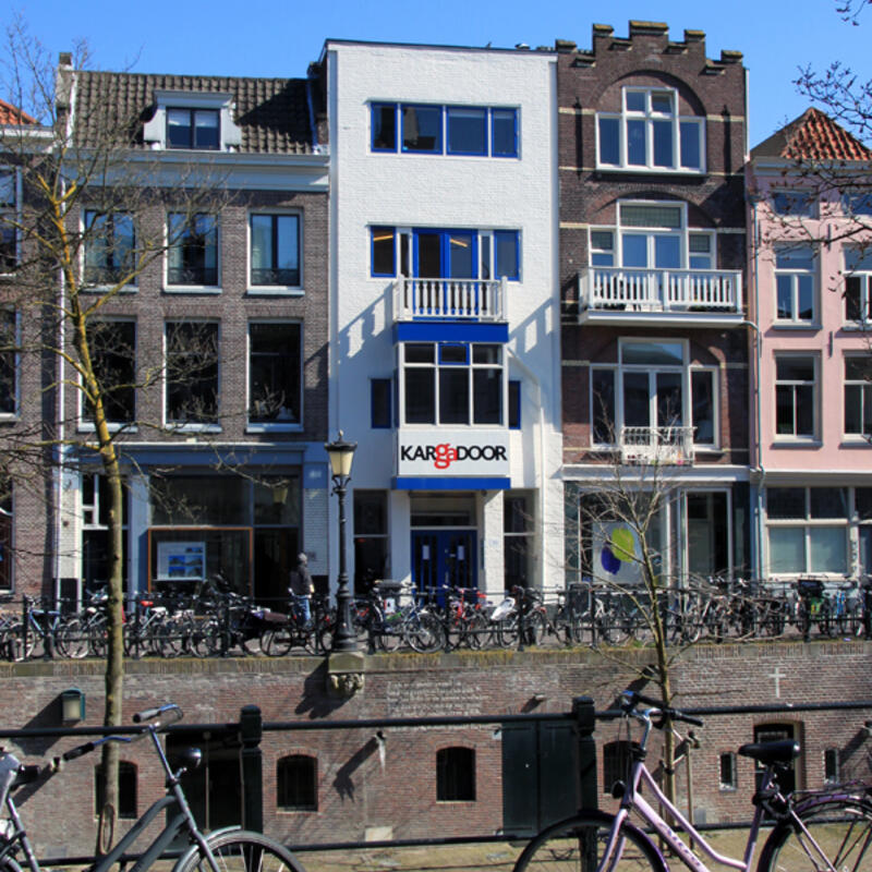 Kargadoor Utrecht - Buitenkant